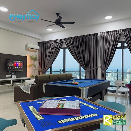 Atlantis Residences Melaka By Heystay Management Exteriör bild