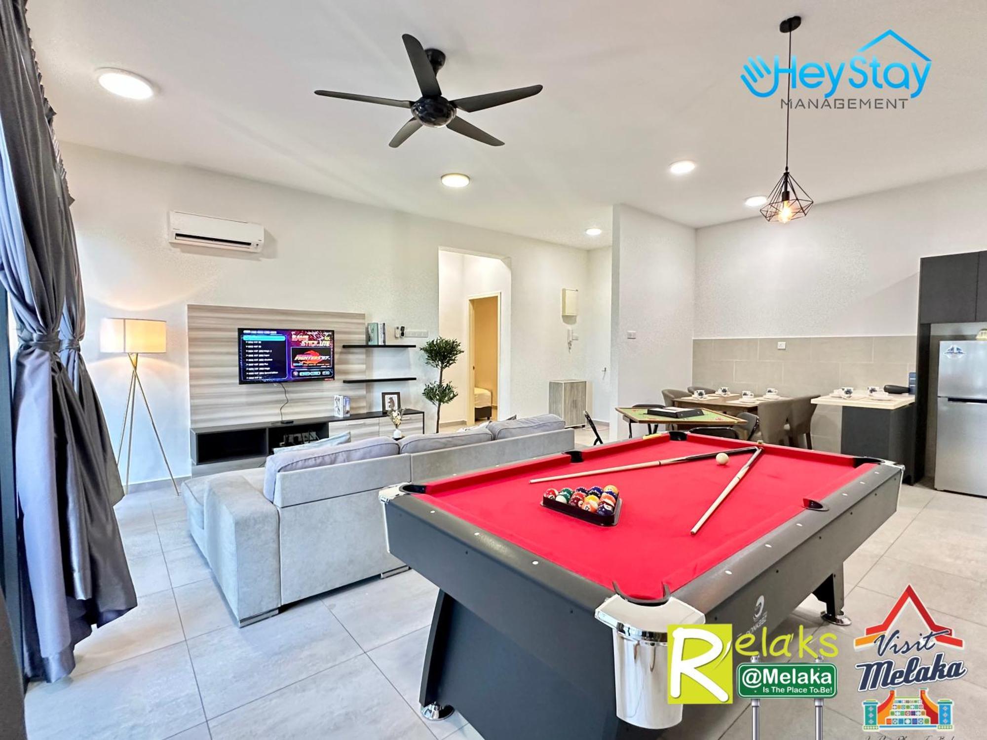 Atlantis Residences Melaka By Heystay Management Exteriör bild