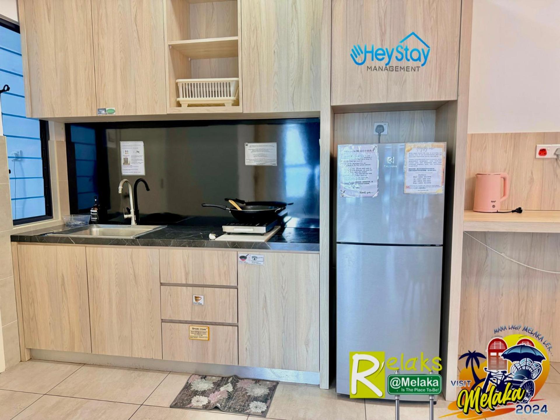 Atlantis Residences Melaka By Heystay Management Exteriör bild