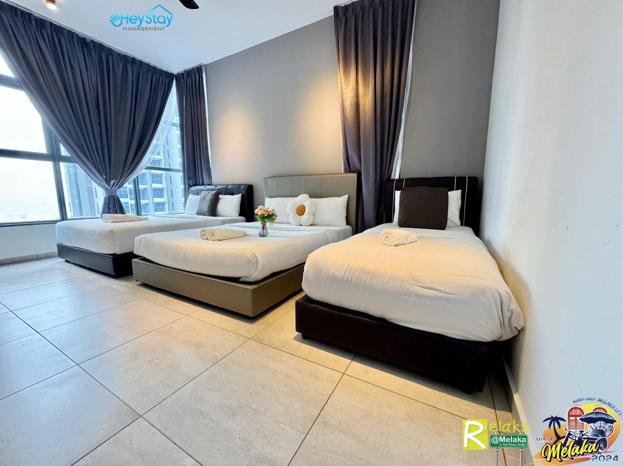 Atlantis Residences Melaka By Heystay Management Exteriör bild