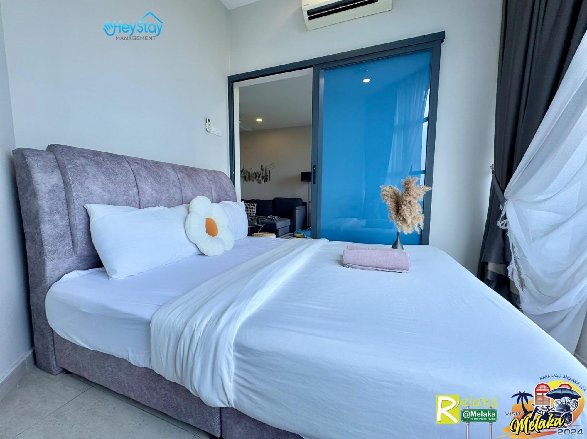 Atlantis Residences Melaka By Heystay Management Exteriör bild