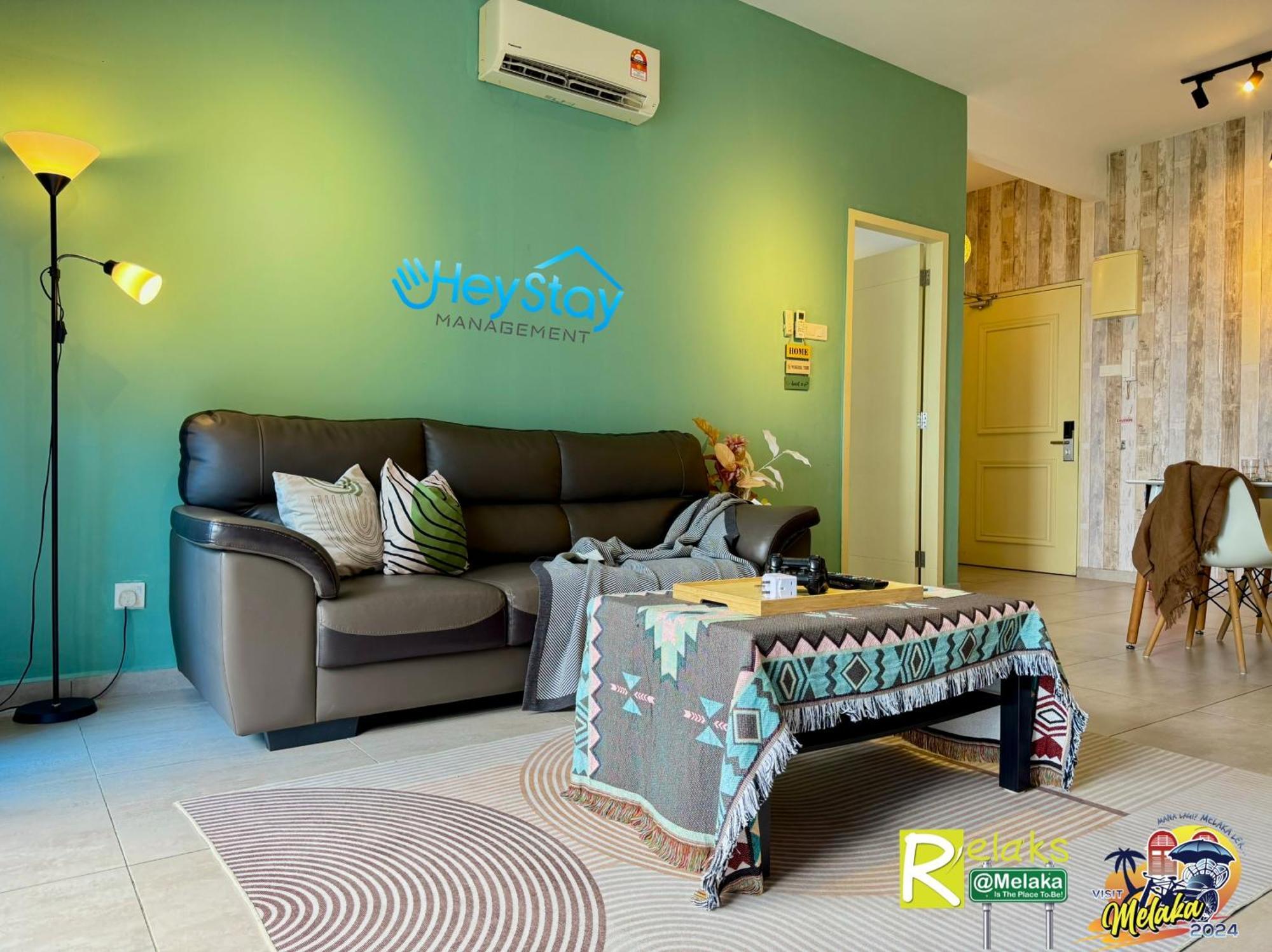 Atlantis Residences Melaka By Heystay Management Exteriör bild